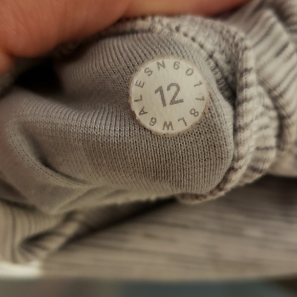 Lululemon Crop Leggings - Sz 12 - Picture 8 of 9